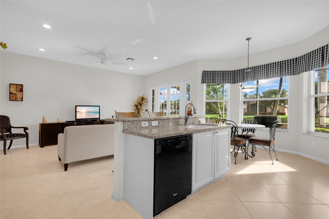 7398 Kahana Boynton Beach, FL 33437