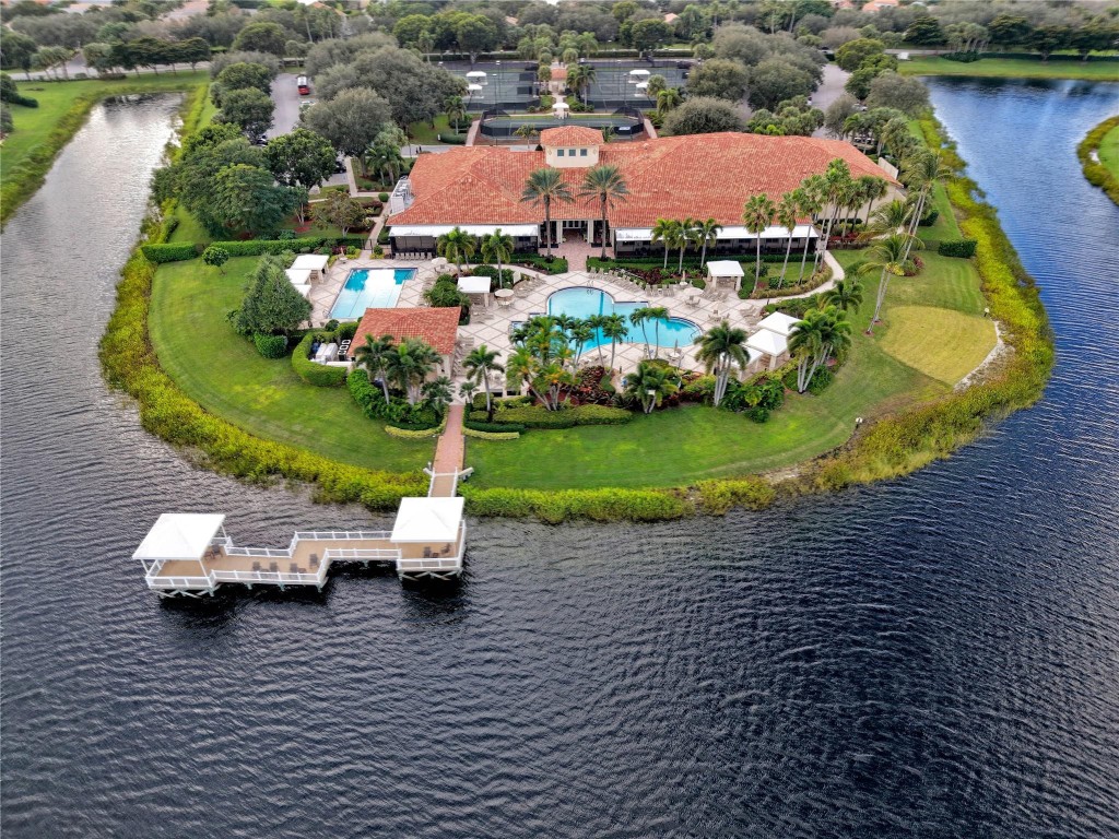 7398 Kahana Boynton Beach, FL 33437