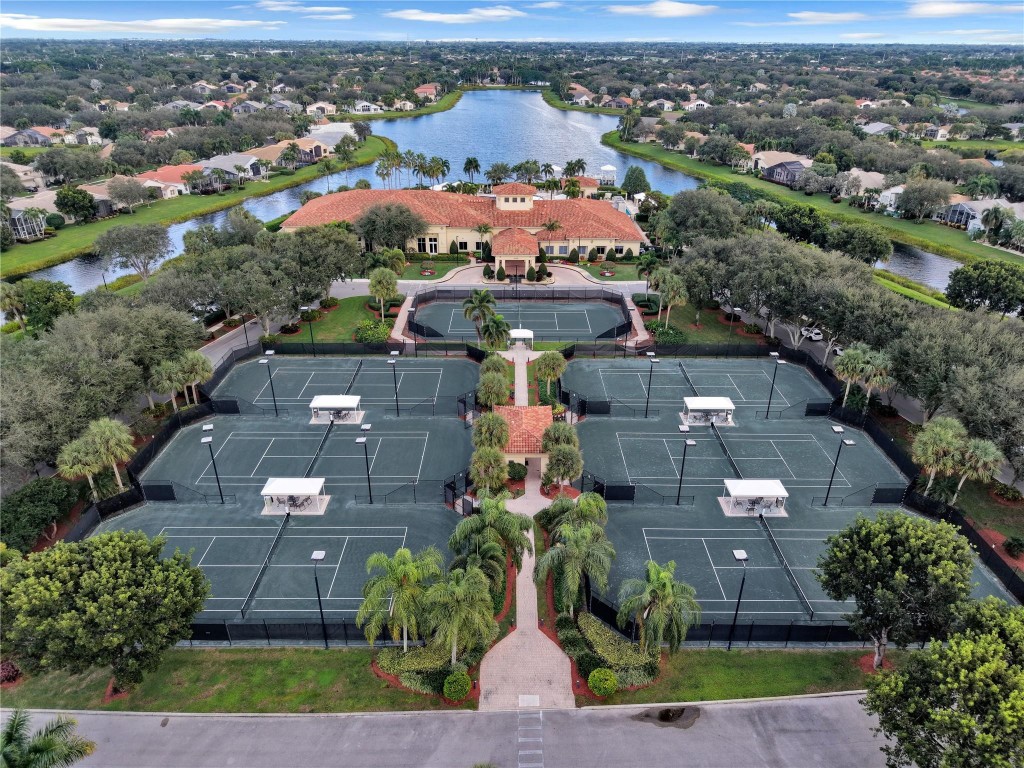 7398 Kahana Boynton Beach, FL 33437