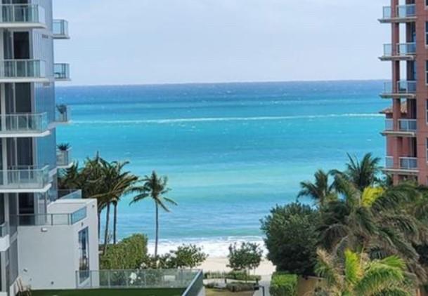 2200 NE 33rd Ave #8G