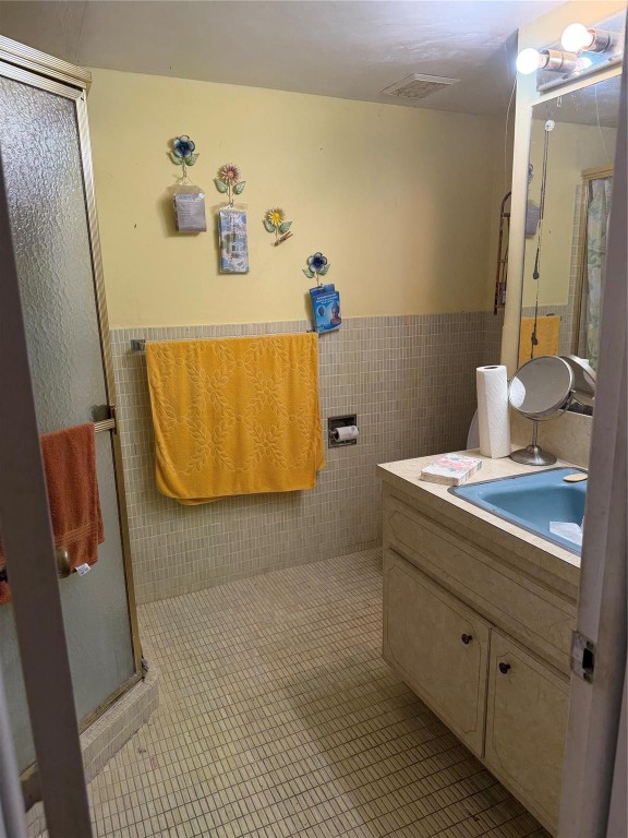 8230 SW 87th Miami, FL 33143