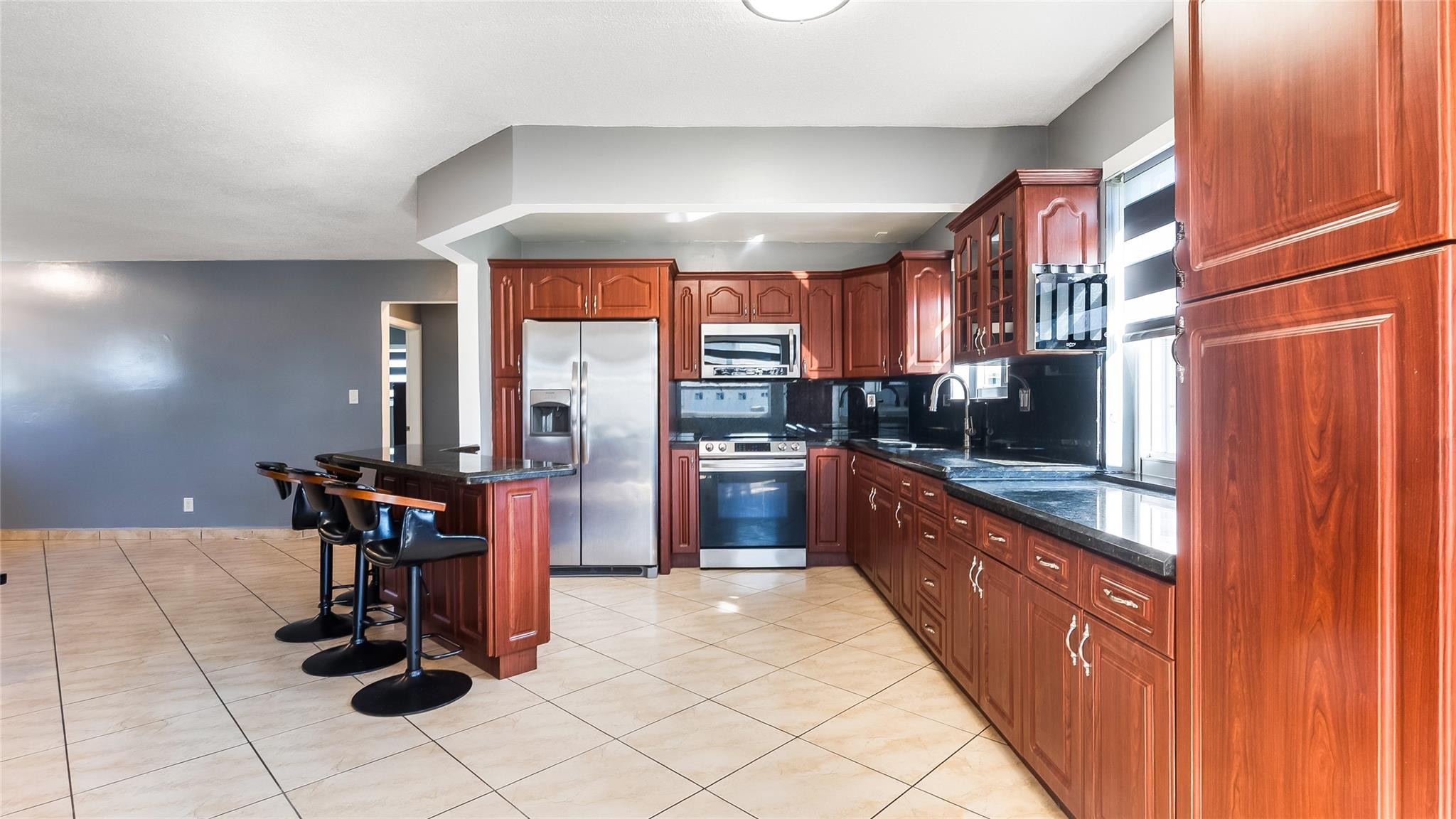 3140 Sheridan Hollywood, FL 33021