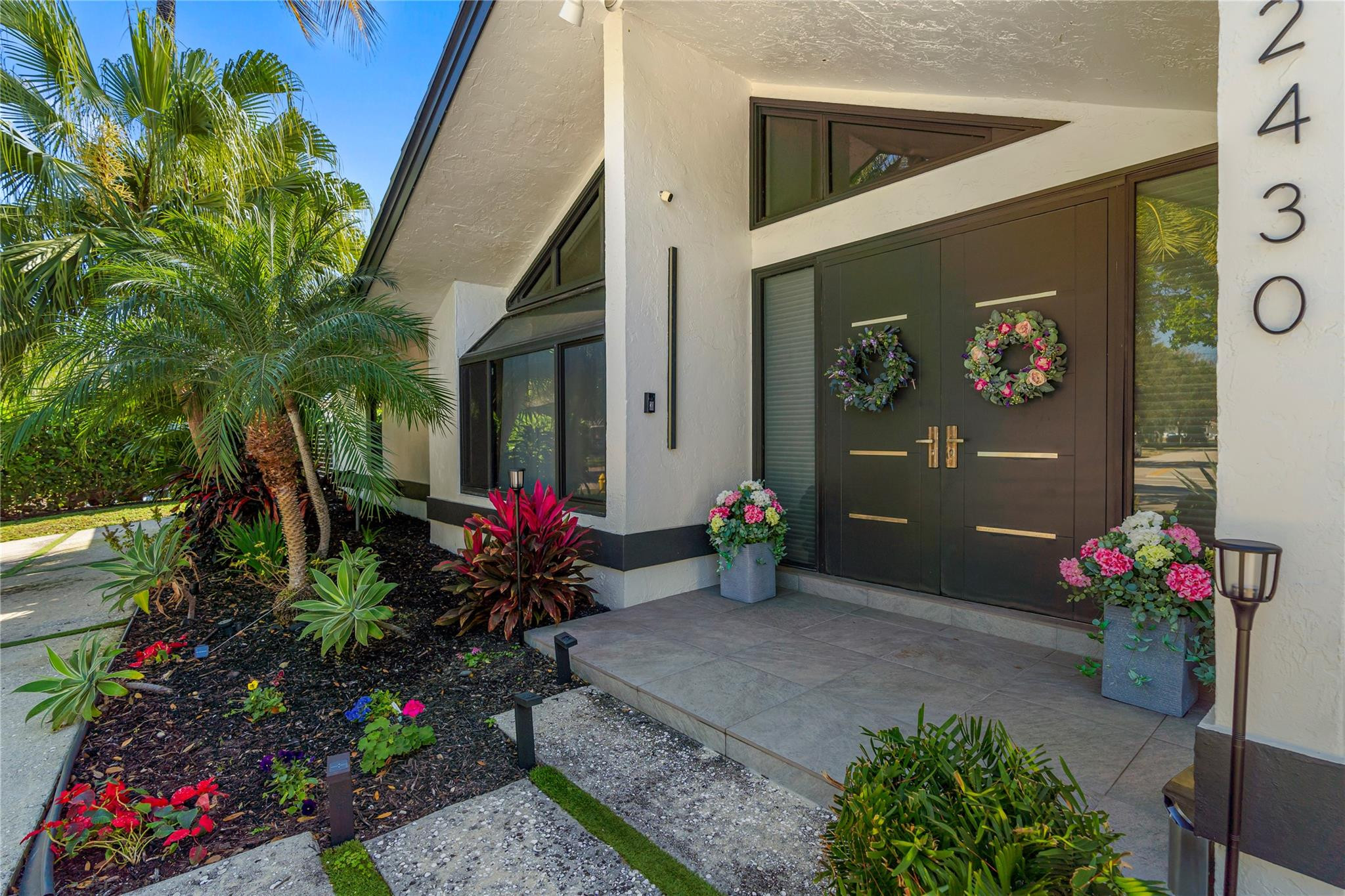 2430 NE 49th Lighthouse Point, FL 33064