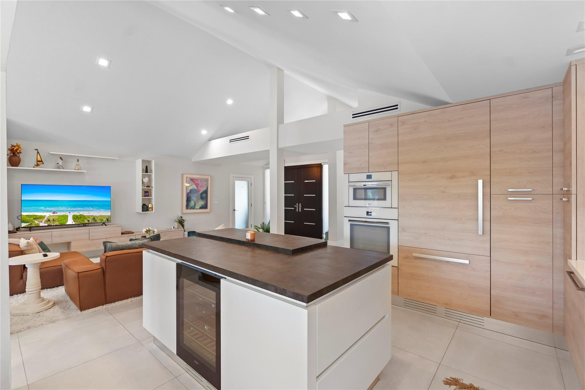 2430 NE 49th Lighthouse Point, FL 33064