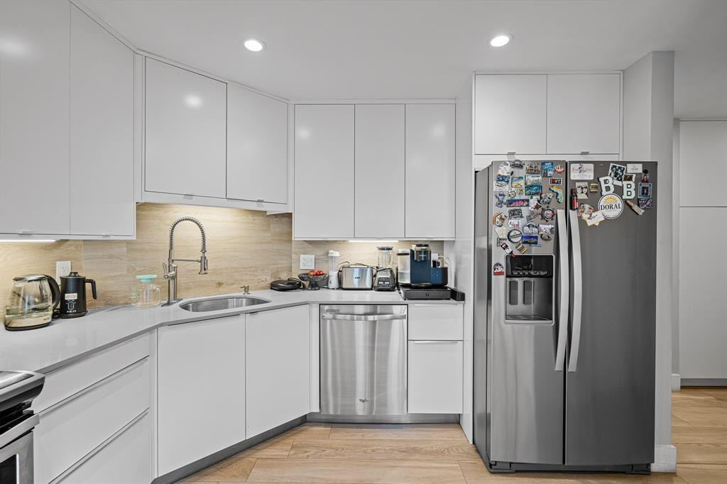 9937 NW 47th Doral, FL 33178