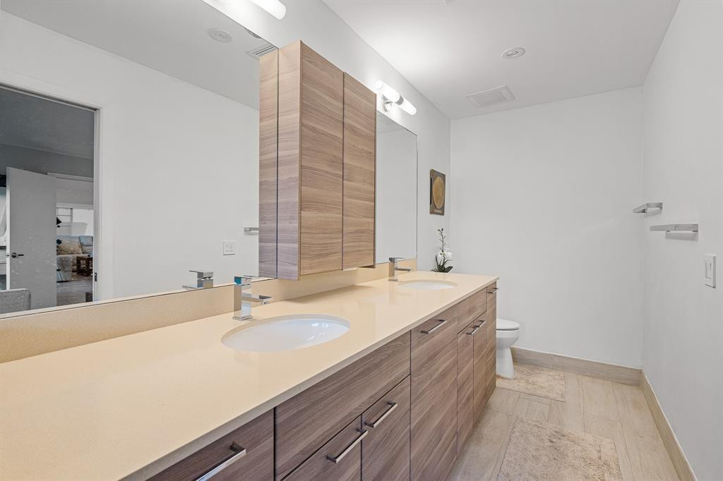 9937 NW 47th Doral, FL 33178