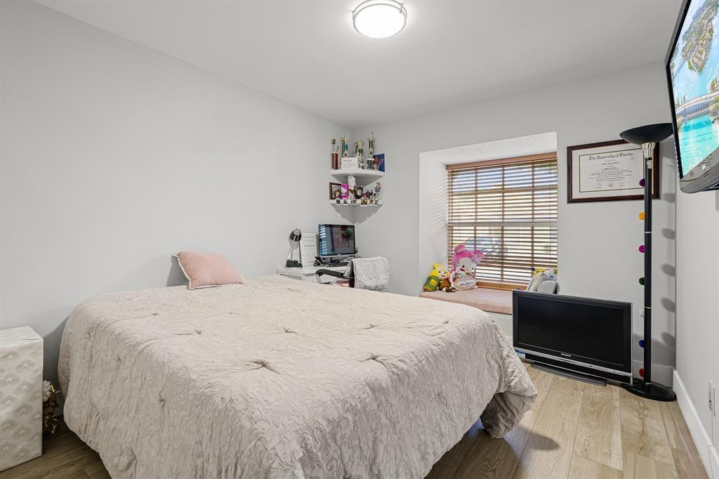 9937 NW 47th Doral, FL 33178