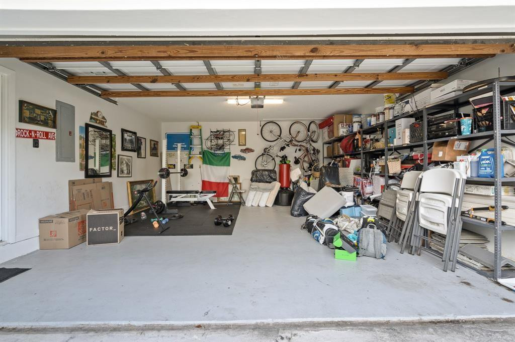 9937 NW 47th Doral, FL 33178