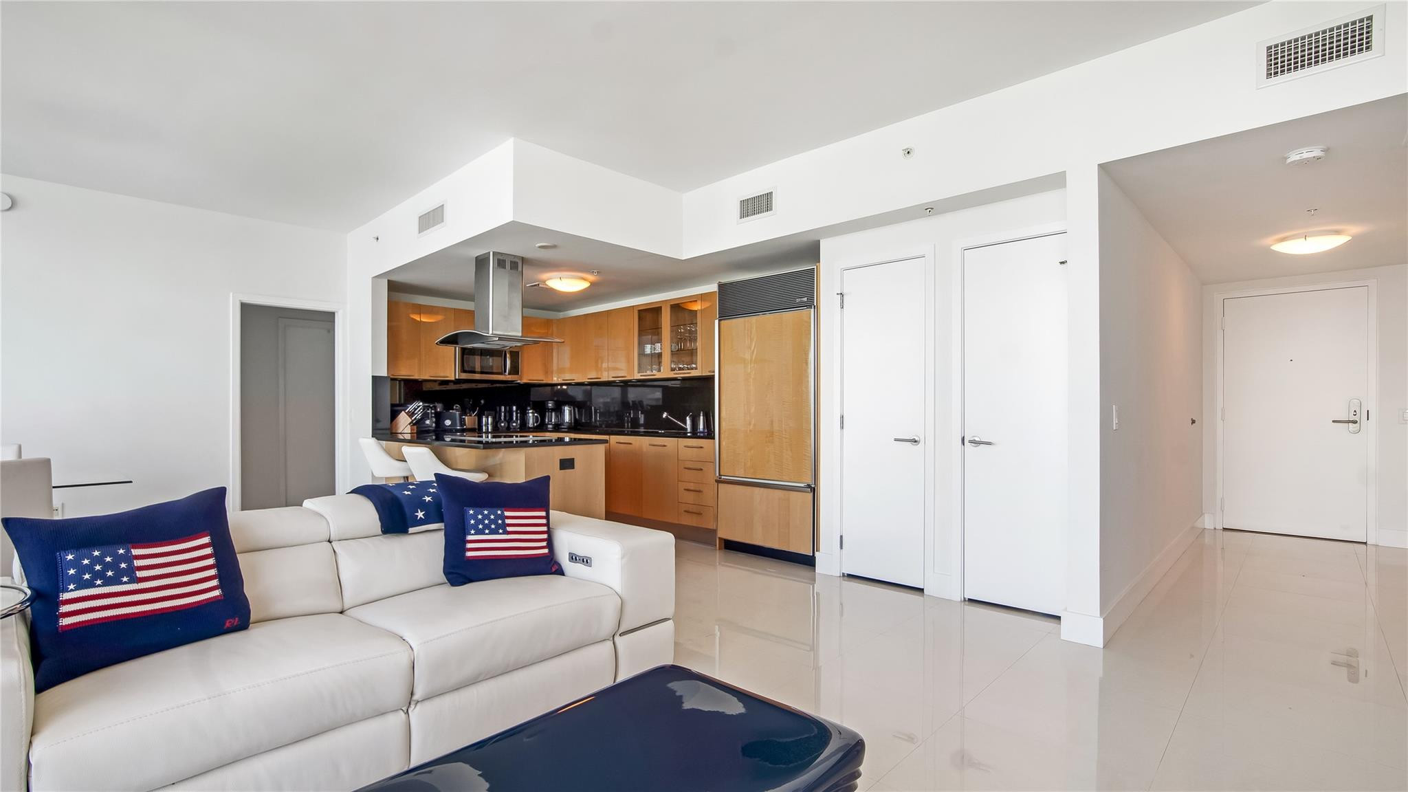 image The Carillon North Tower15