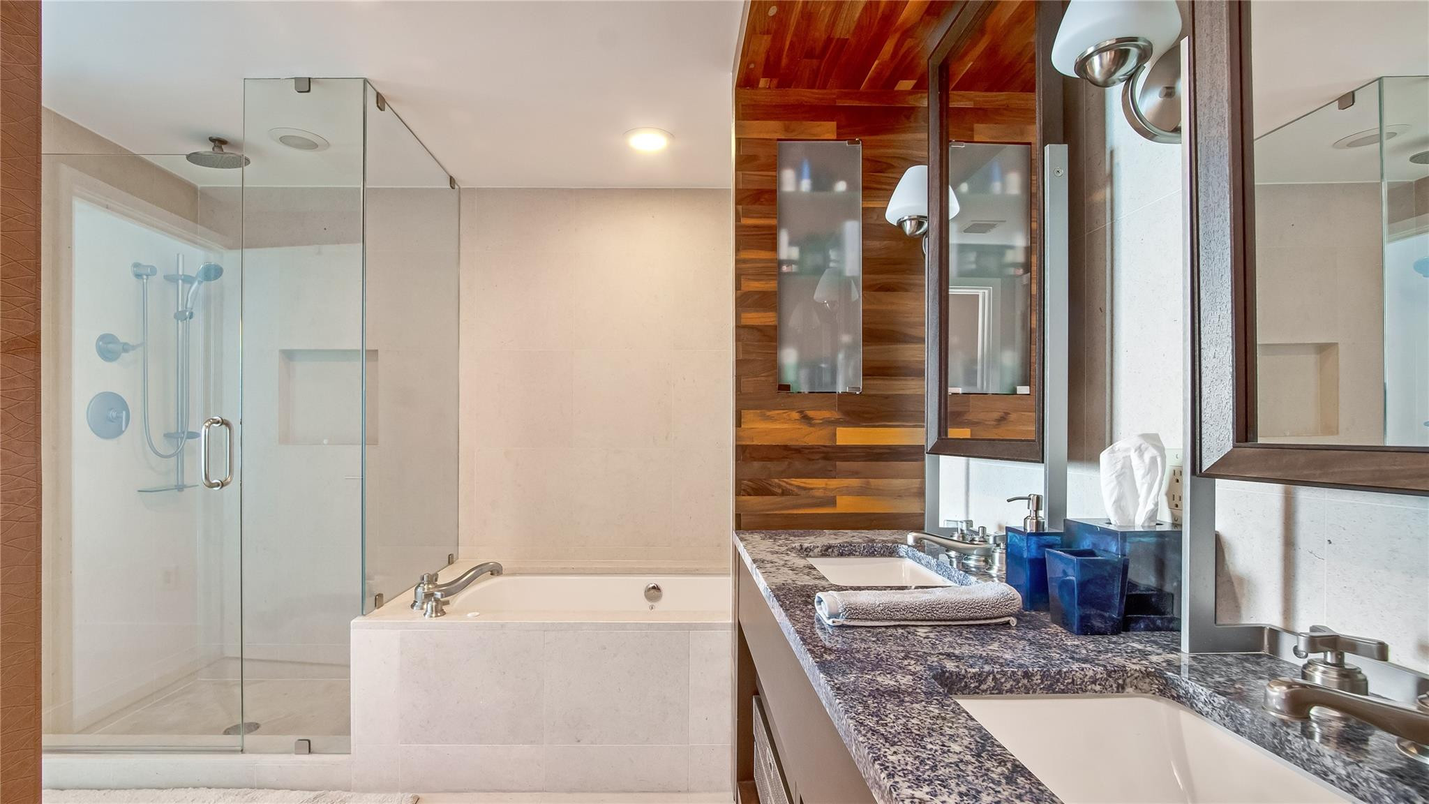 image The Carillon North Tower19