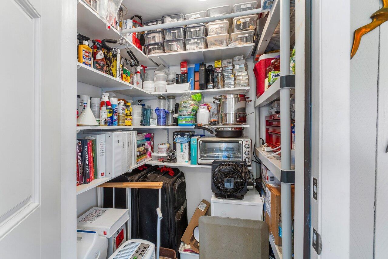 18081 SE Country Clb Dr #Bldg 18 Unit 176 Jupiter, FL 33469