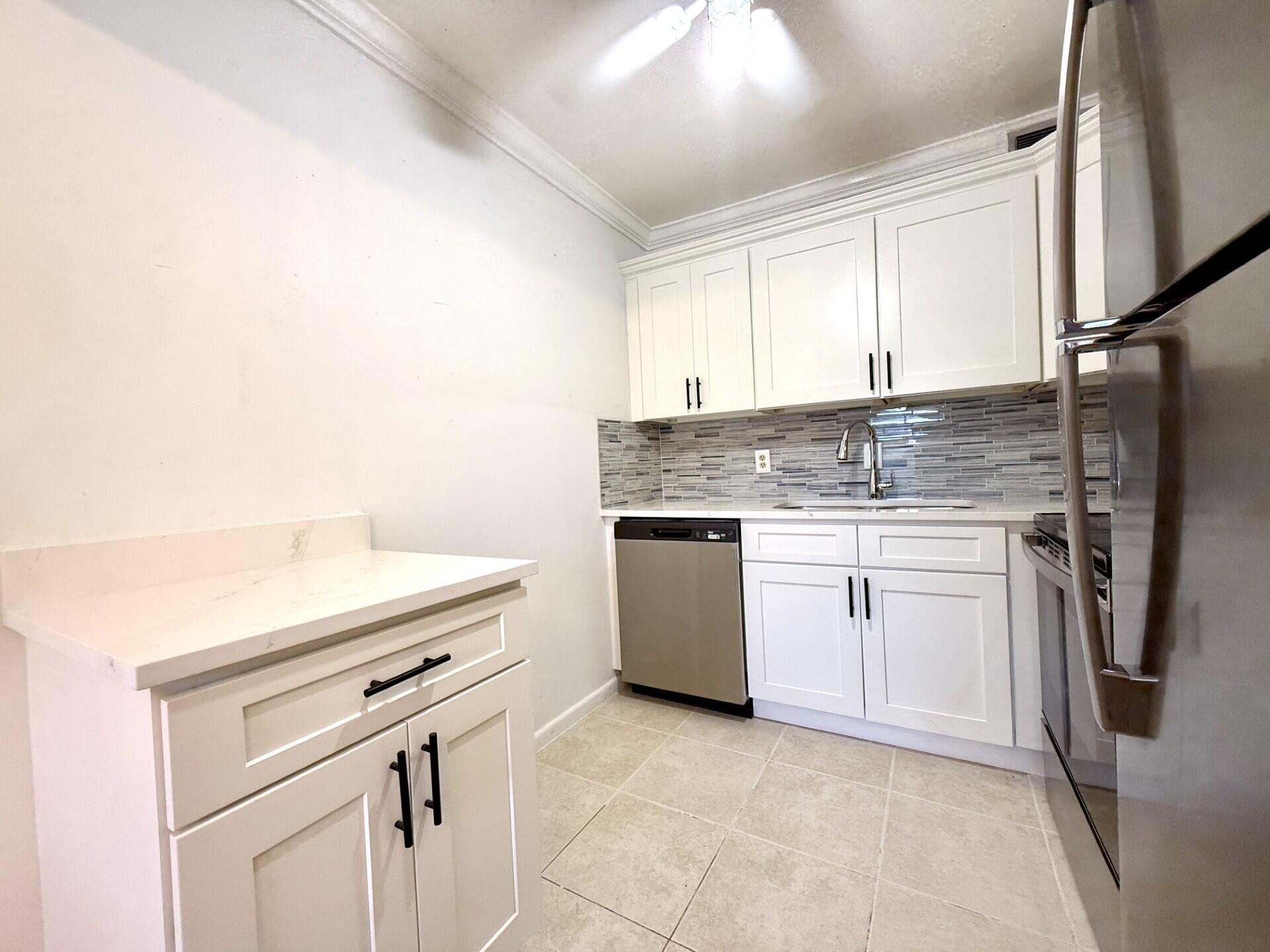 298 Chatham O