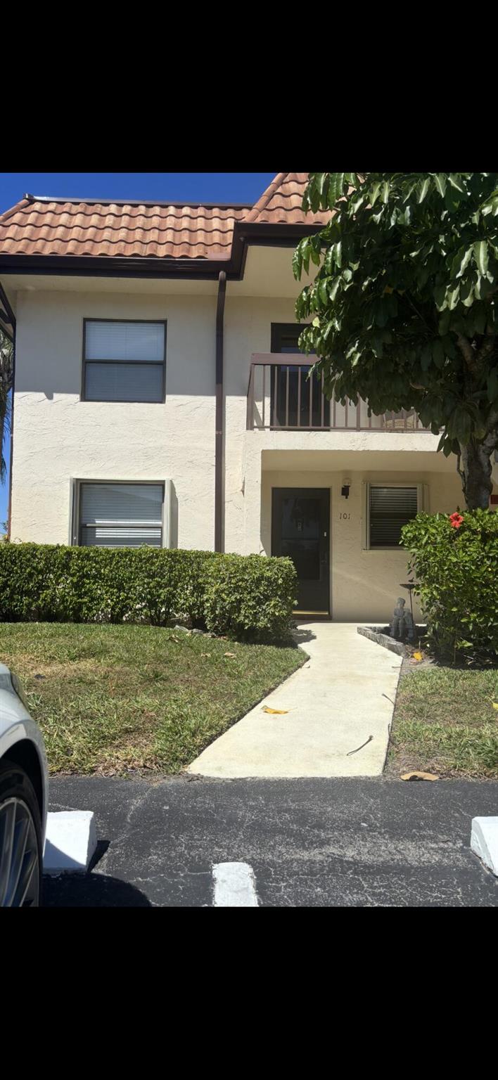 7185 Golf Colony Ct #101