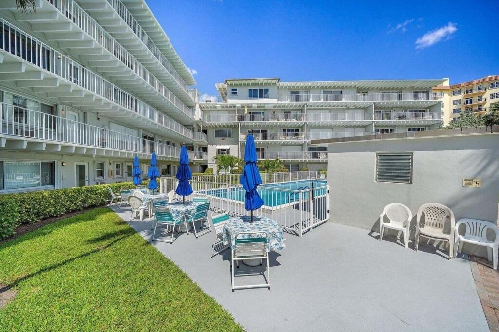 3500 S Ocean Blvd #308,South Palm Beach, FL 33480