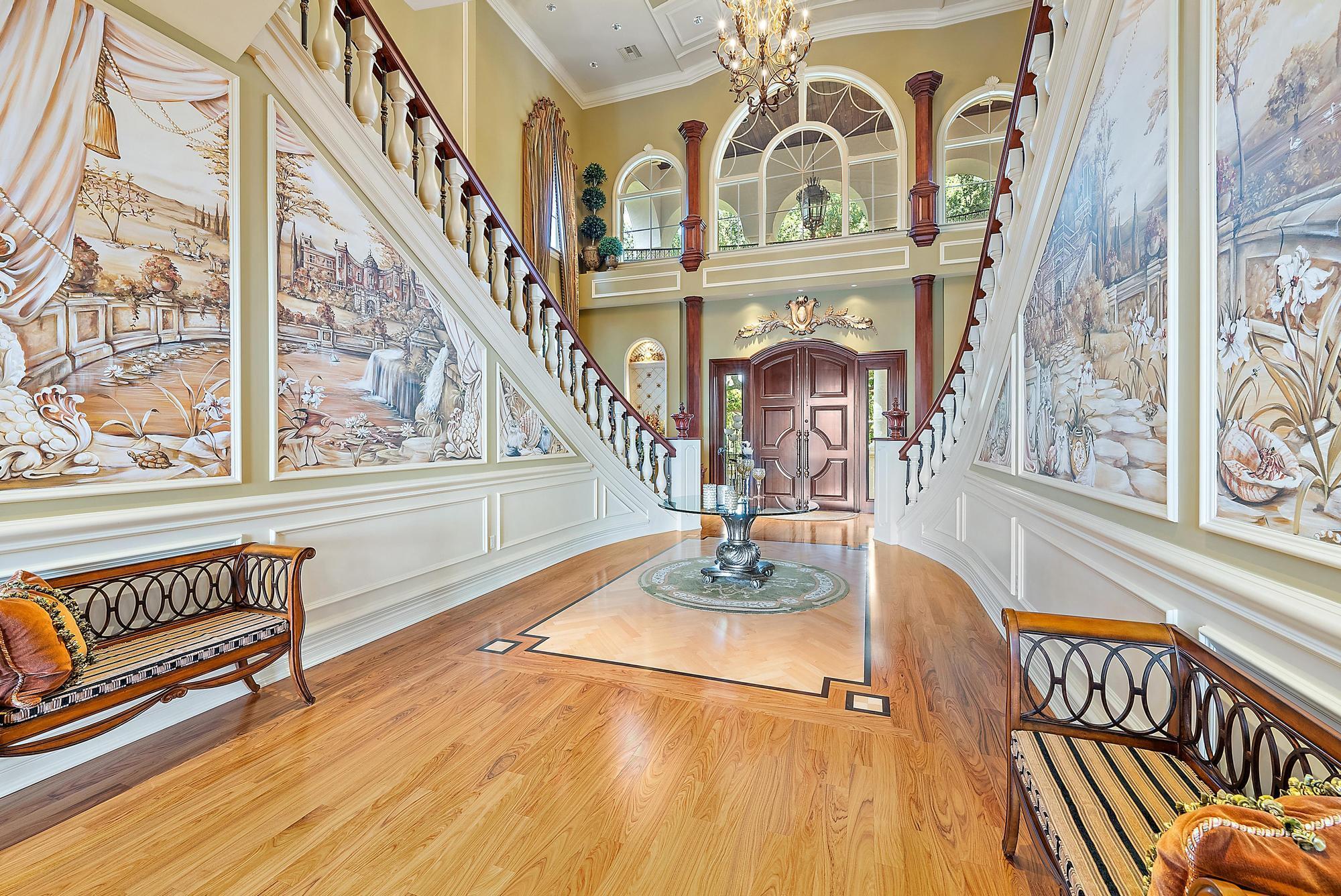 2330 Seven Oaks Ln Palm Beach Gardens, FL 33410 2330 Seven Oaks Ln Palm Beach Gardens, FL 33410