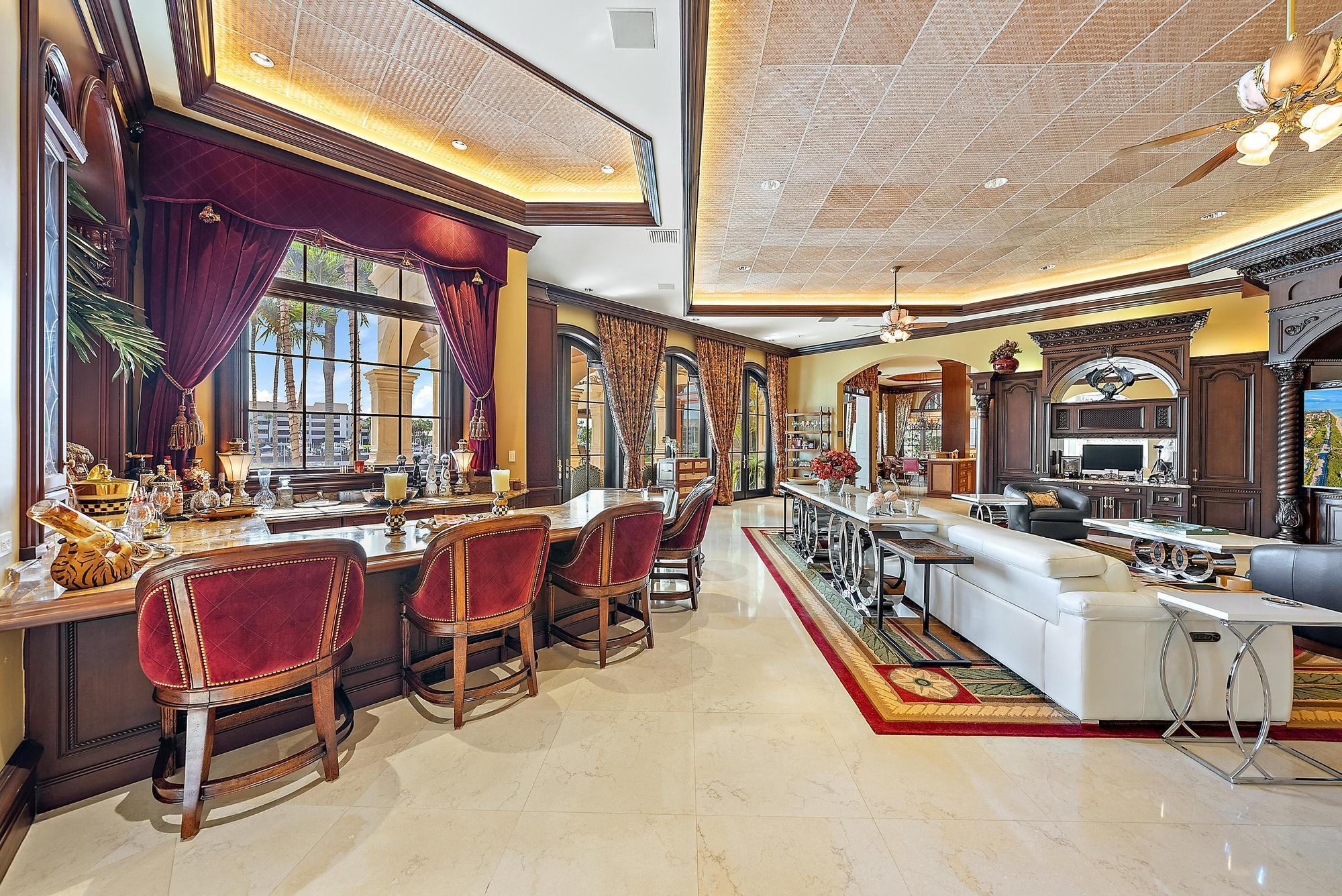 2330 Seven Oaks Ln Palm Beach Gardens, FL 33410 2330 Seven Oaks Ln Palm Beach Gardens, FL 33410