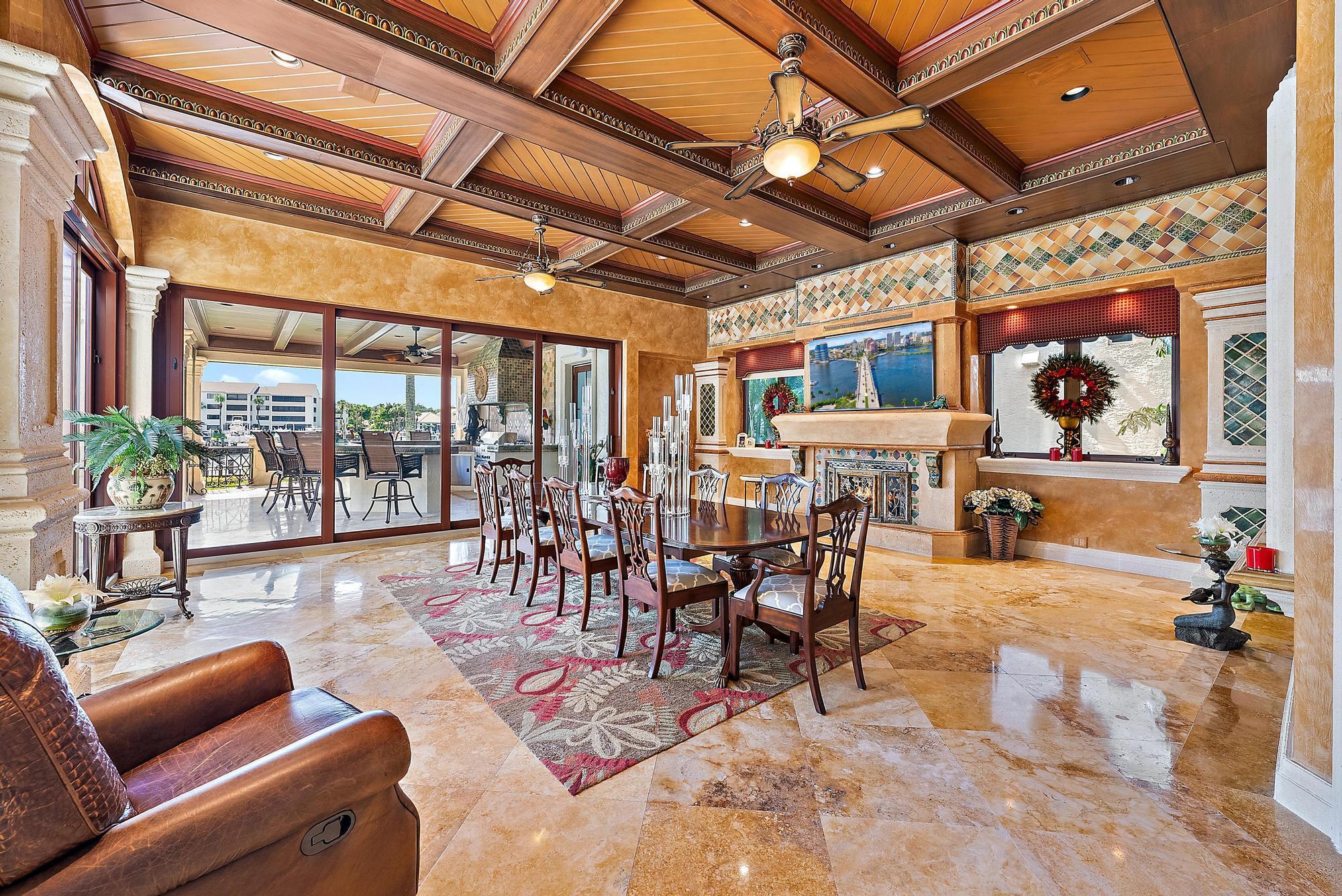 2330 Seven Oaks Ln Palm Beach Gardens, FL 33410 2330 Seven Oaks Ln Palm Beach Gardens, FL 33410