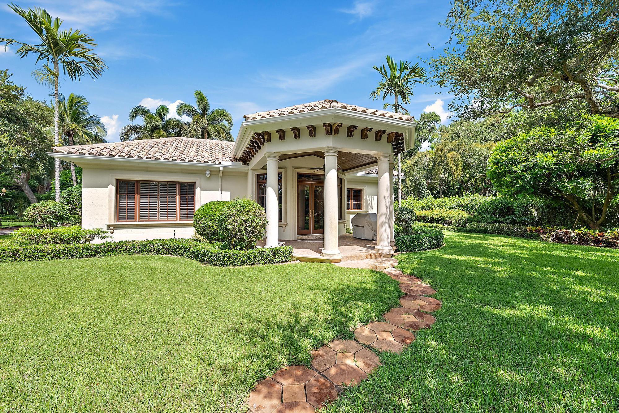 2330 Seven Oaks Ln Palm Beach Gardens, FL 33410 2330 Seven Oaks Ln Palm Beach Gardens, FL 33410
