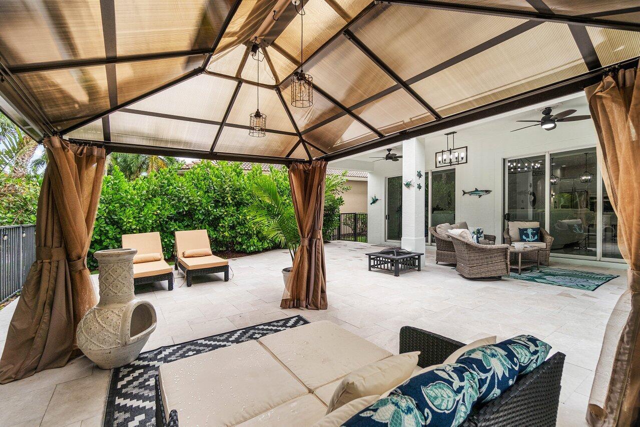 12323 Aviles Cir Palm Beach Gardens, FL 33418