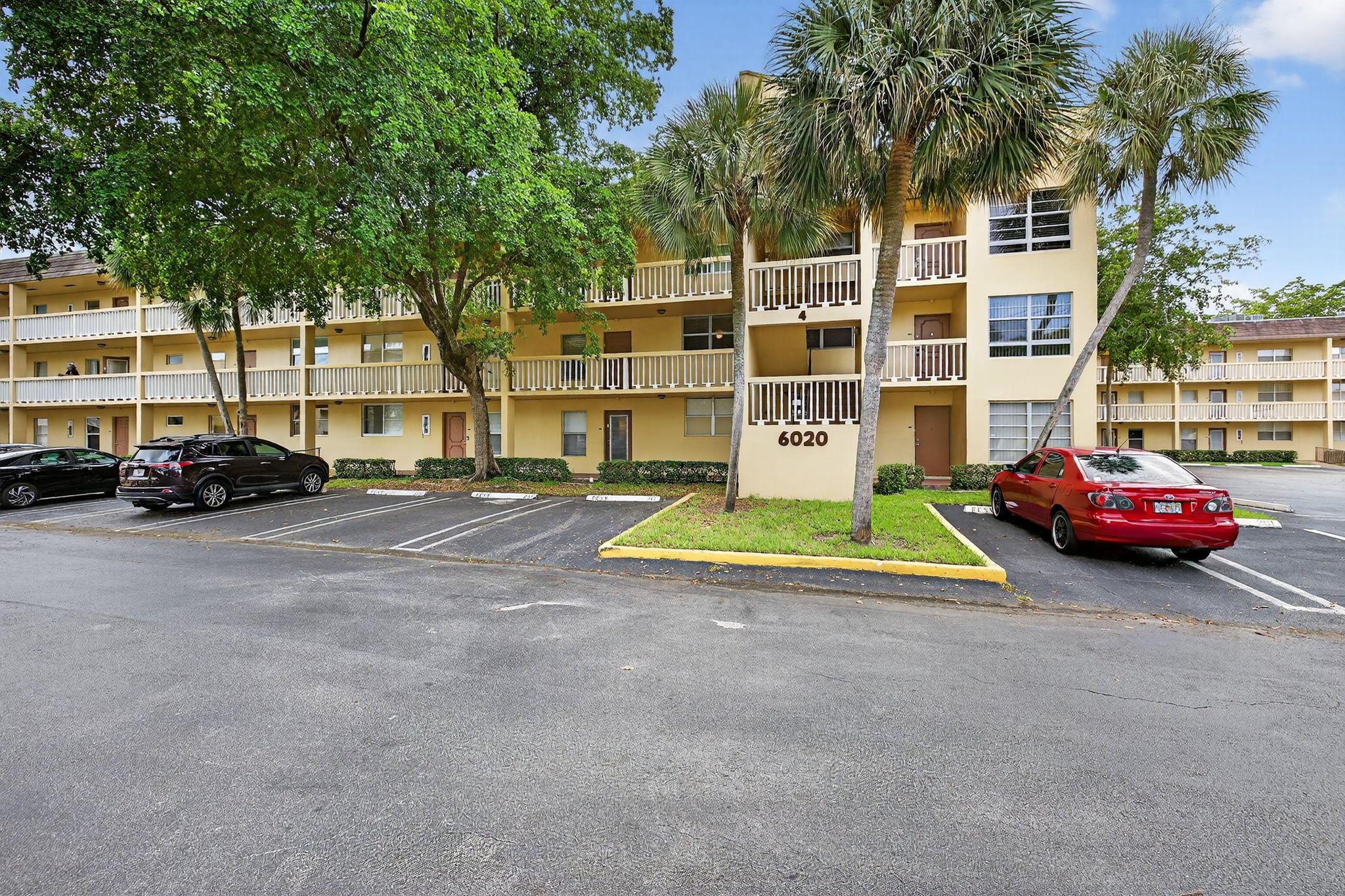 6020 NW 64th Ave #211