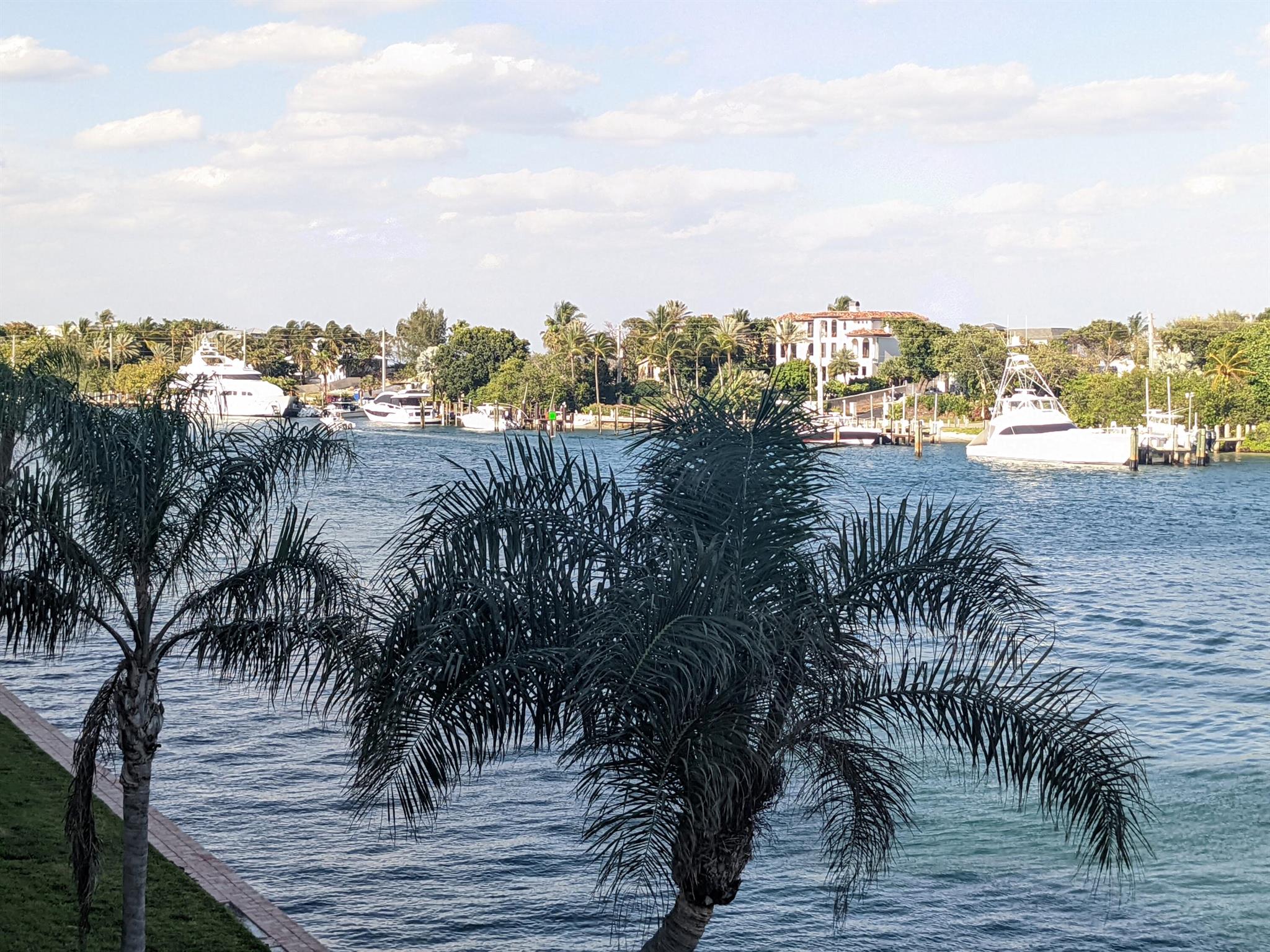 2772 NE 30th Ave #6c Lighthouse Point, FL 33064