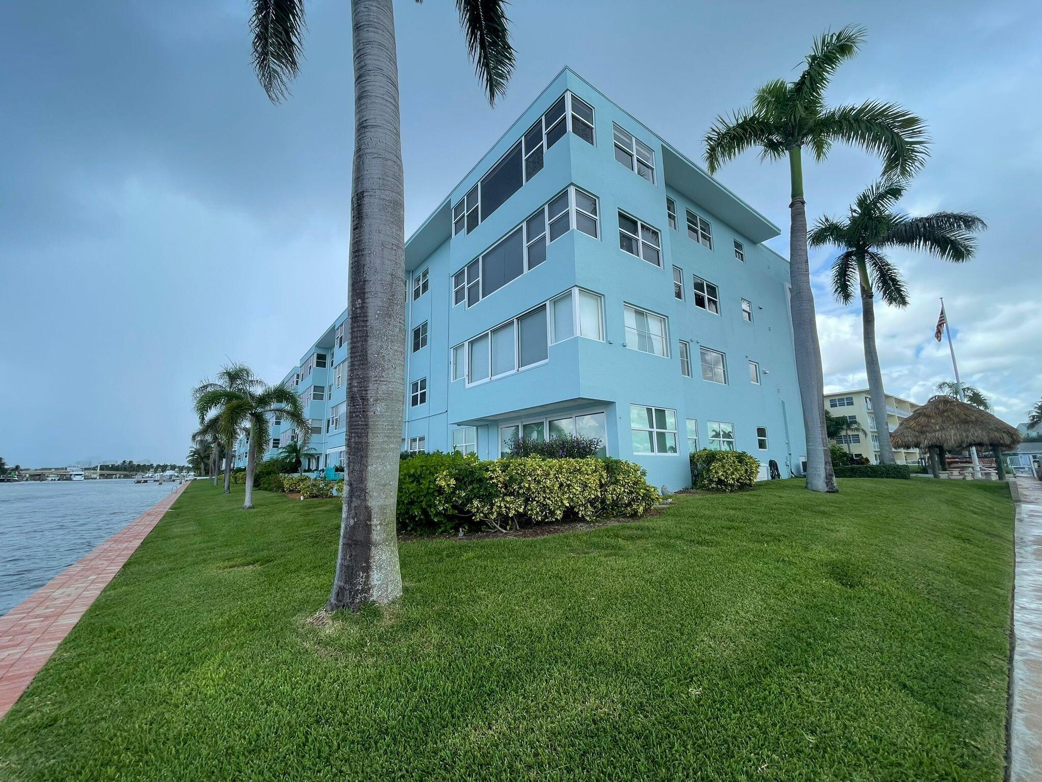 2772 NE 30th Ave #6c Lighthouse Point, FL 33064