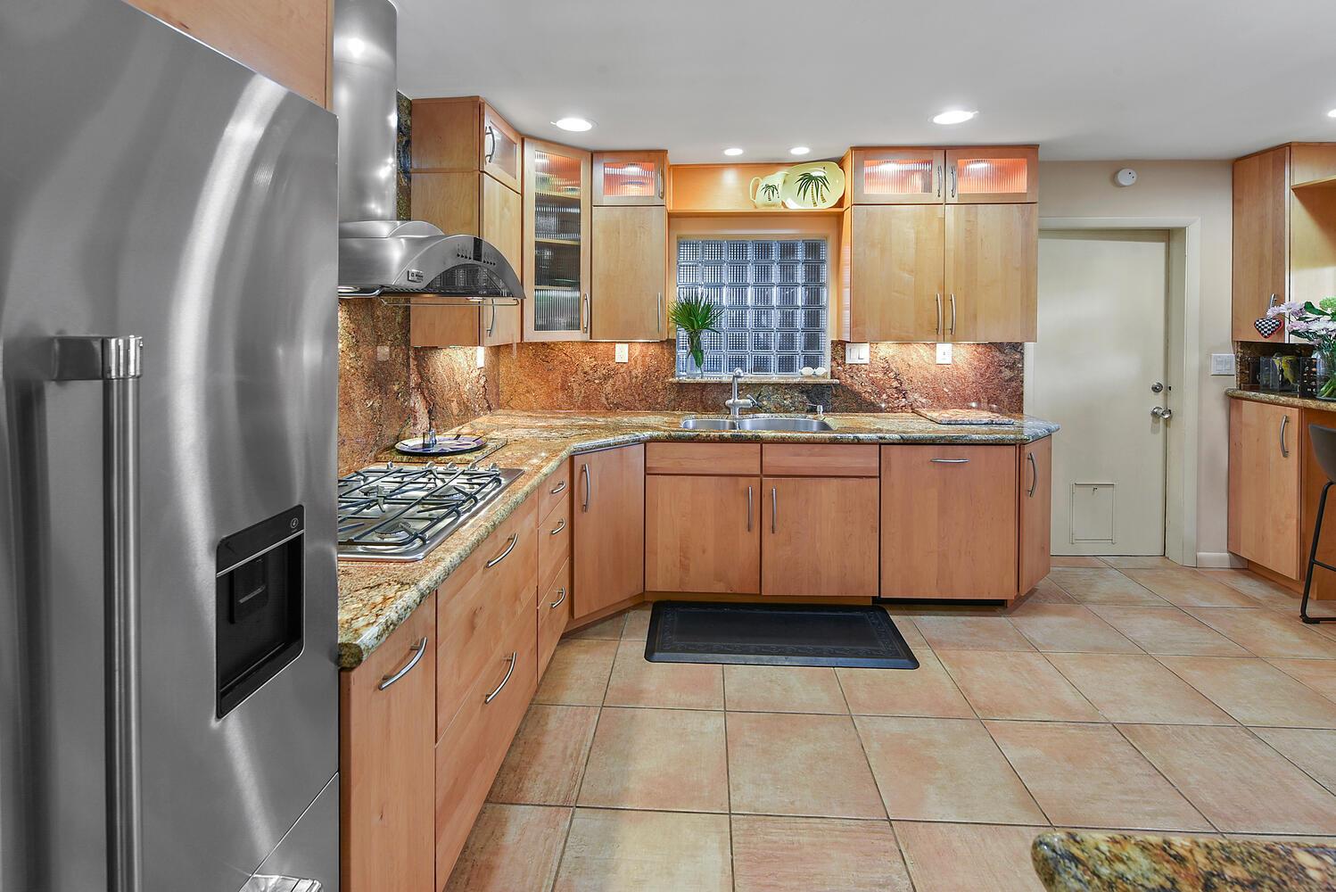 708 NW 6th Dr Boca Raton, FL 33486