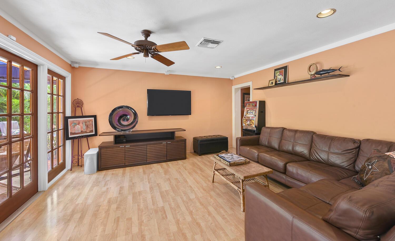 708 NW 6th Dr Boca Raton, FL 33486