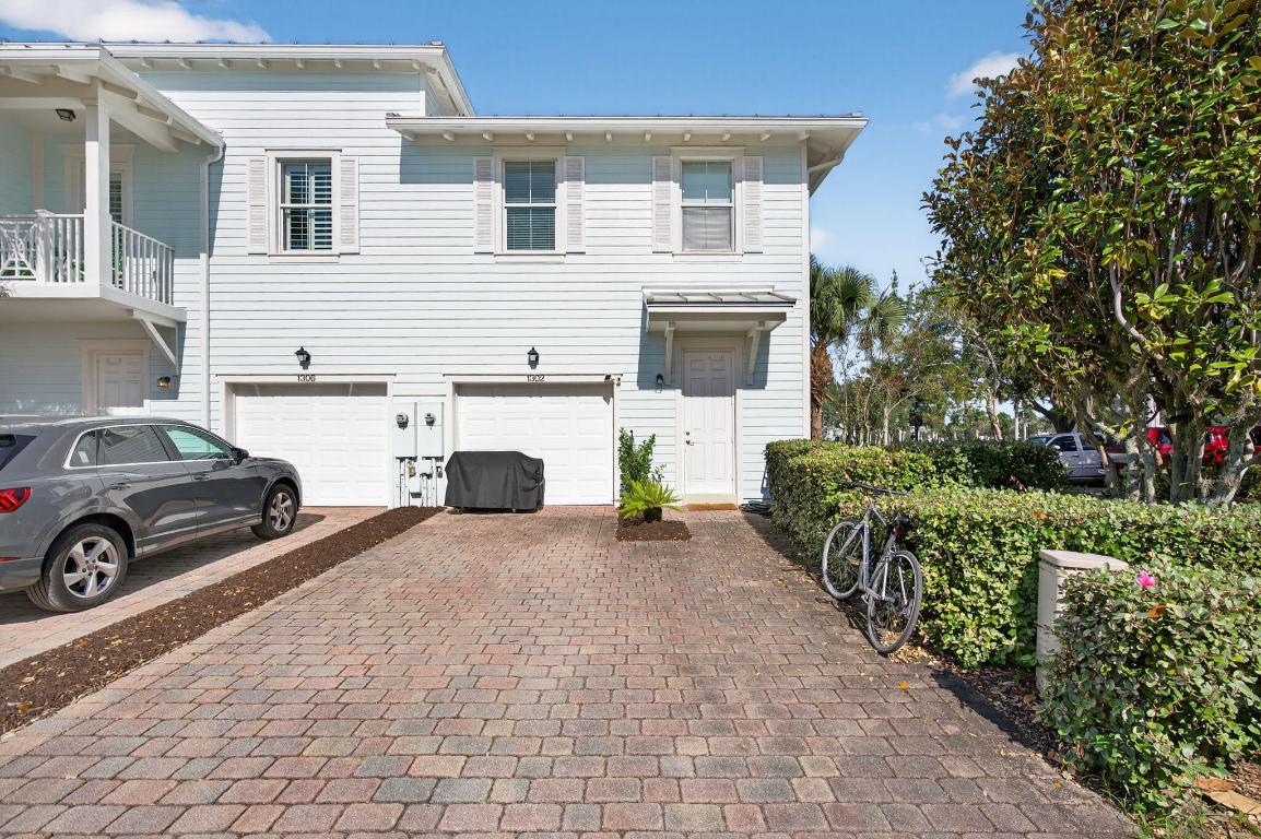 1302 S Jeaga Dr Jupiter, FL 33458