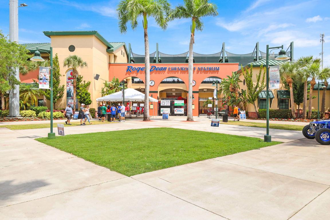 1302 S Jeaga Dr Jupiter, FL 33458