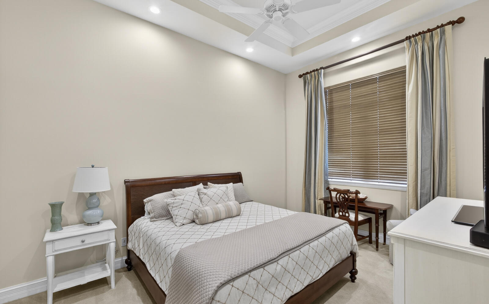 1301 Cape Pointe Vero Beach, FL 32963