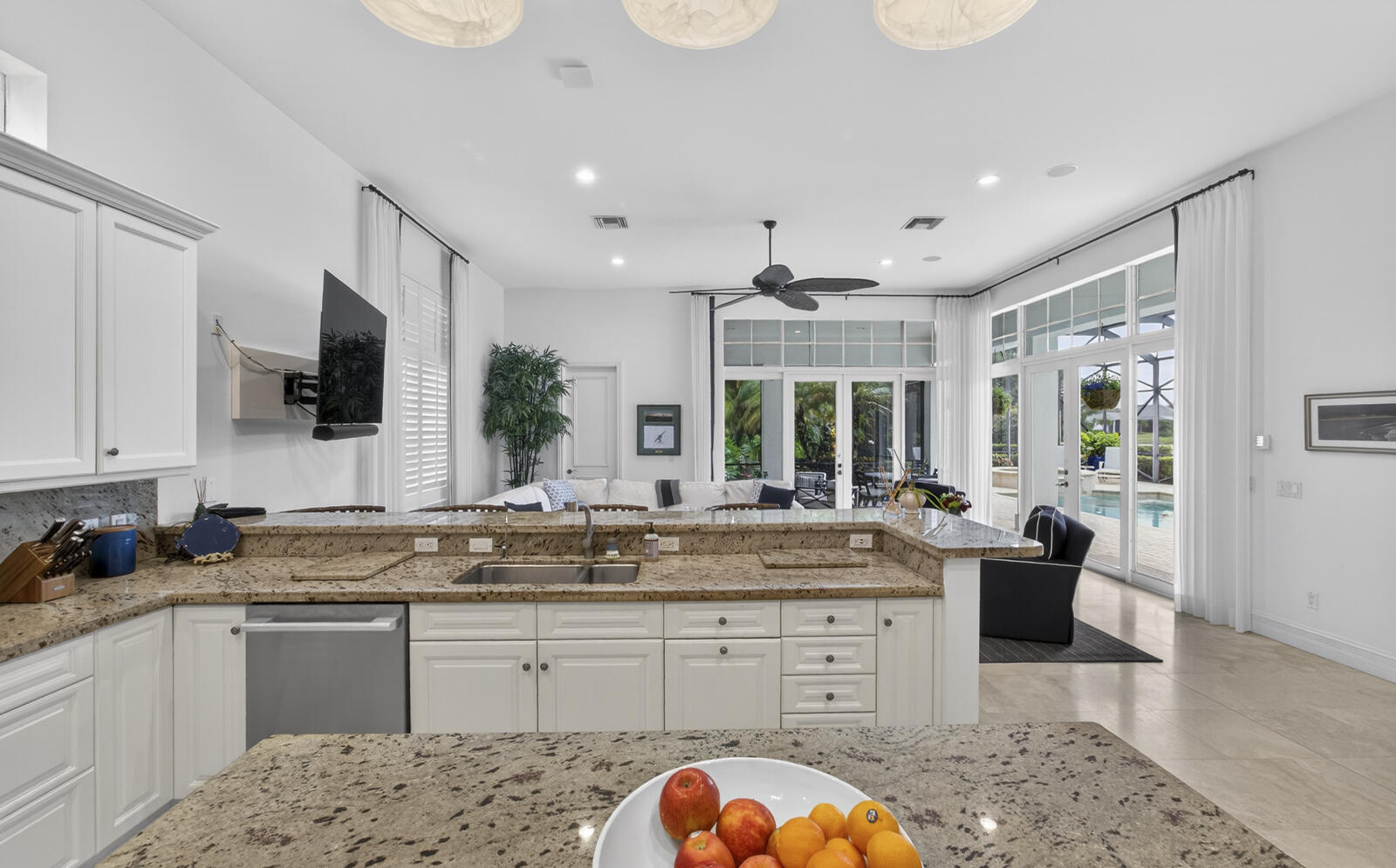 1301 Cape Pointe Vero Beach, FL 32963