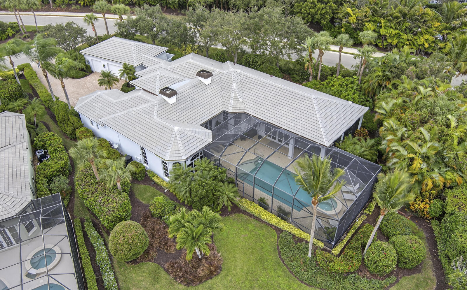 1301 Cape Pointe Vero Beach, FL 32963
