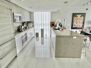 image 400 Sunny Isles19