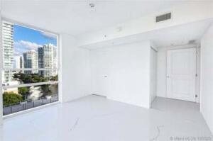 image 400 Sunny Isles30