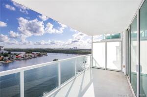 image 400 Sunny Isles3