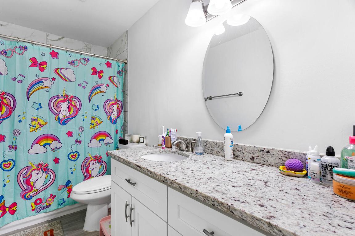 140 Moccasin Jupiter, FL 33458