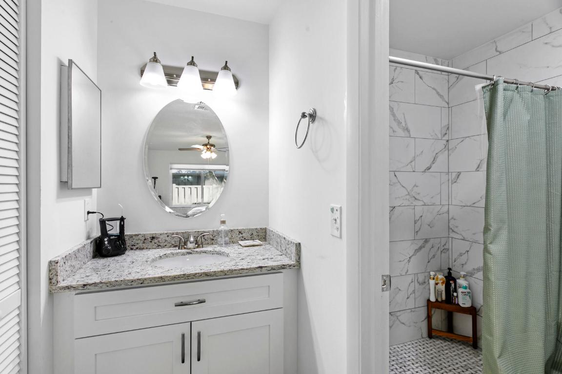 140 Moccasin Jupiter, FL 33458