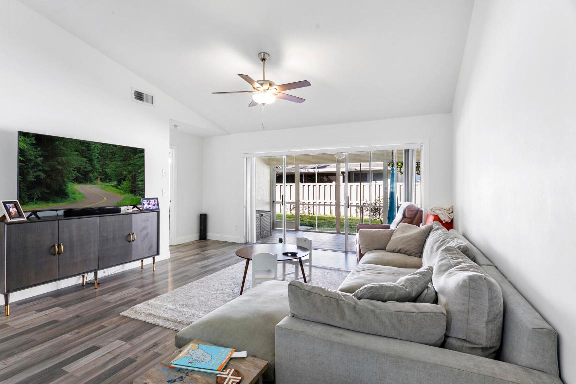 140 Moccasin Jupiter, FL 33458