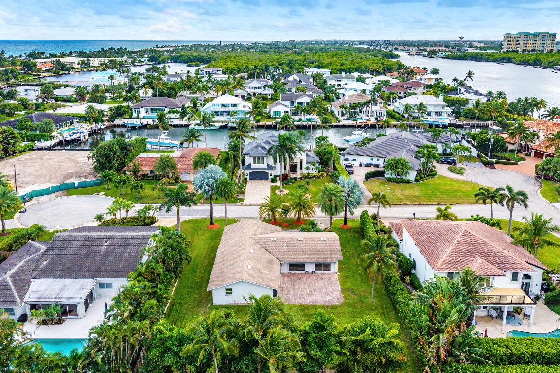 41 Bimini Cv Ocean Ridge, FL 33435
