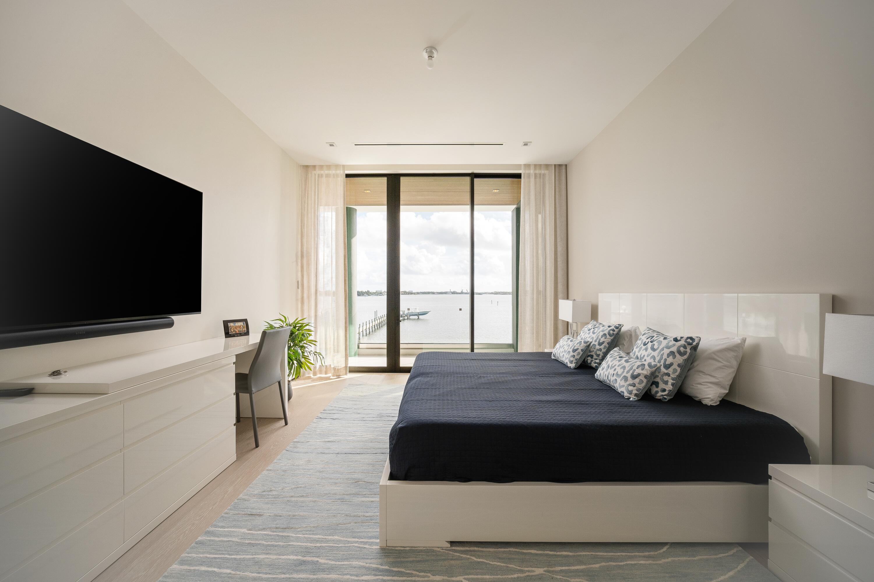 5211 Pennock Pt Jupiter, FL 33458