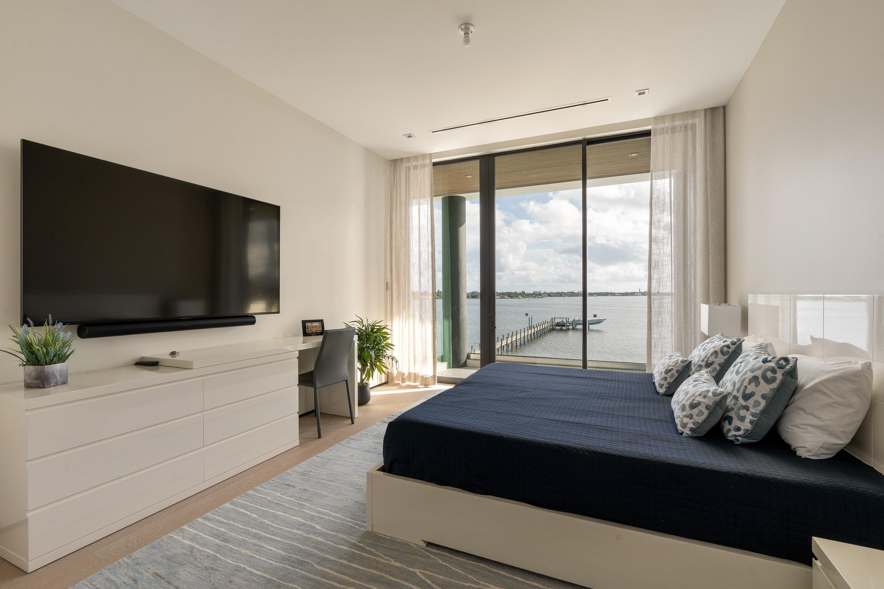 5211 Pennock Pt Jupiter, FL 33458