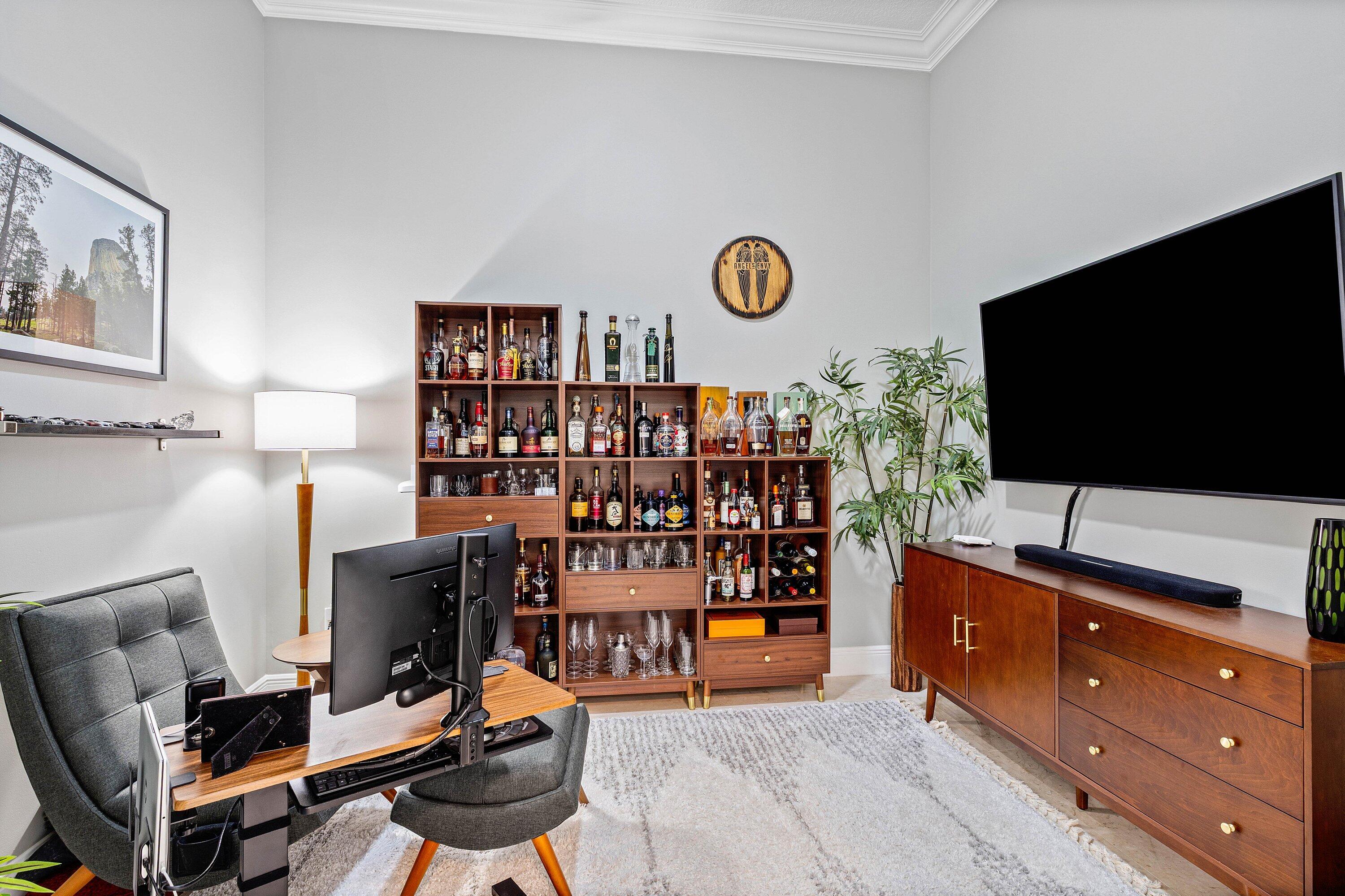 701 S Olive #515 West Palm Beach, FL 33401