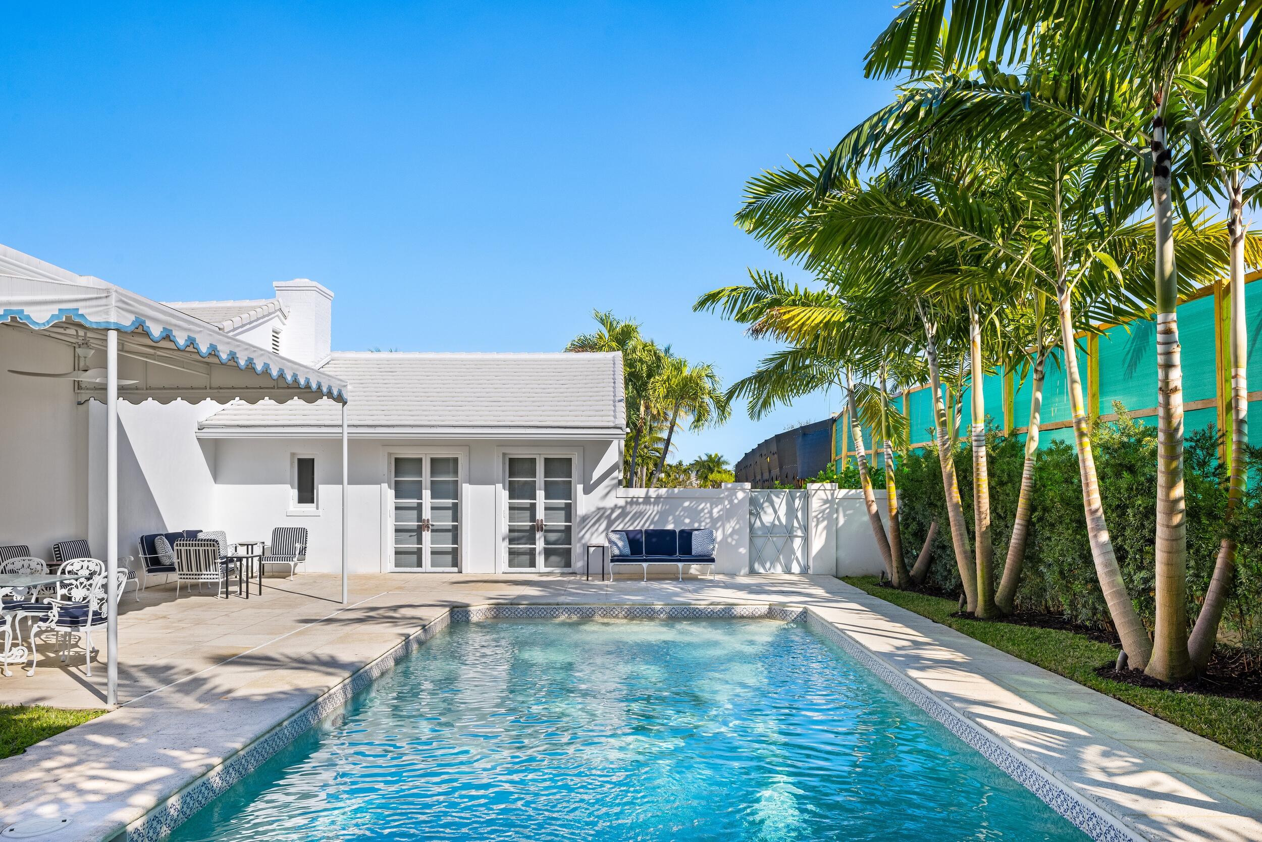 624 N Lake Palm Beach, FL 33480
