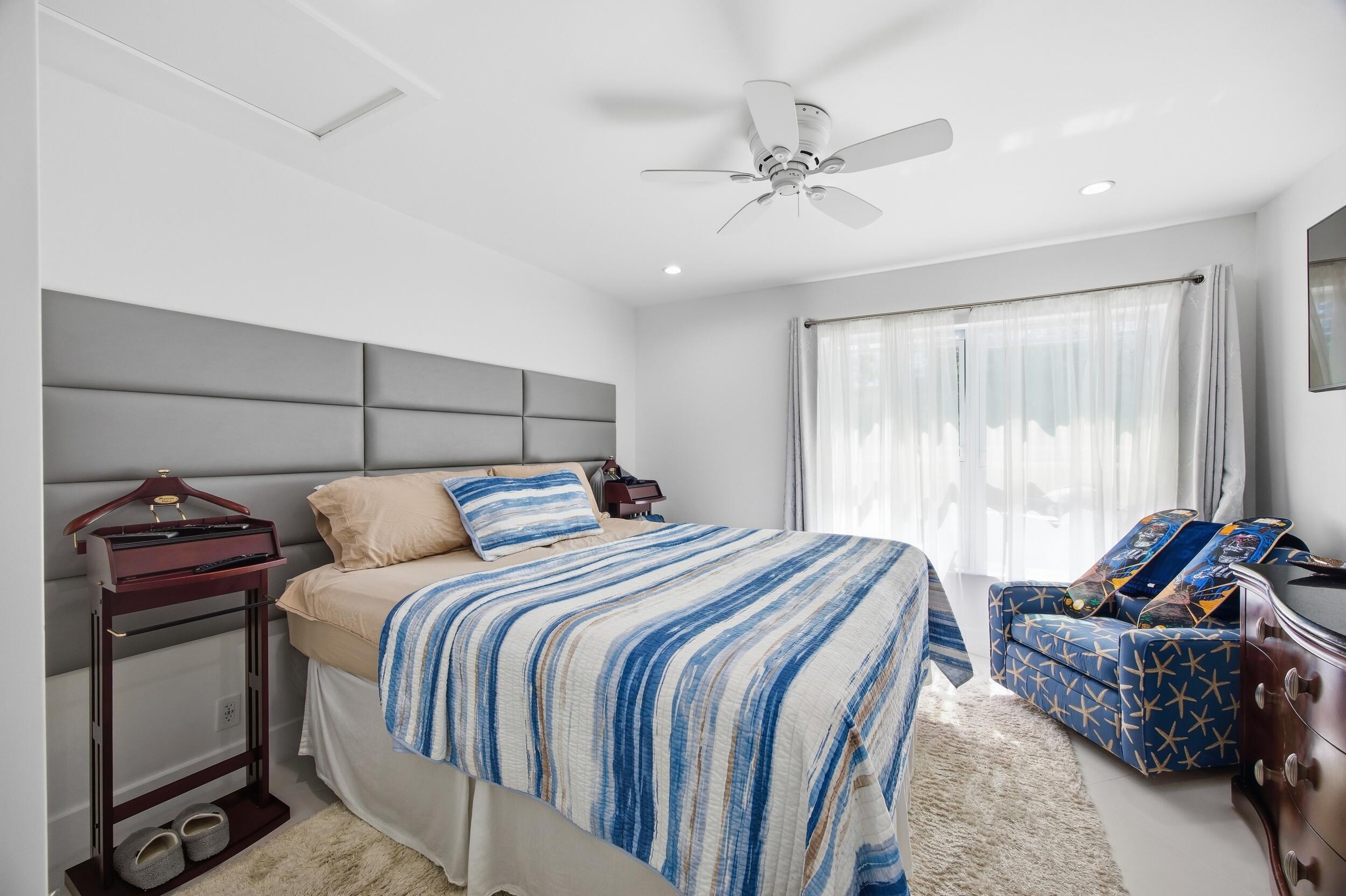 155 Deerfield Jupiter, FL 33458