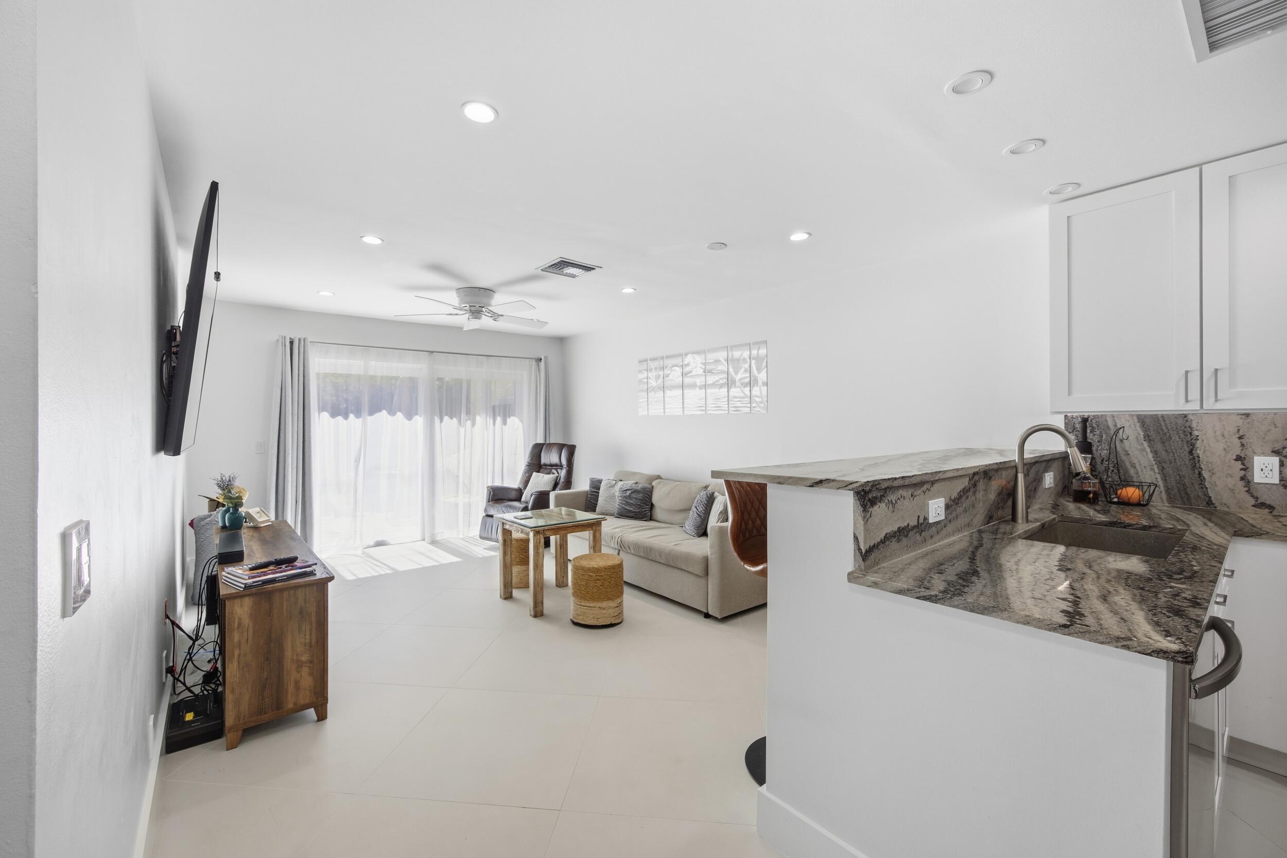 155 Deerfield Jupiter, FL 33458