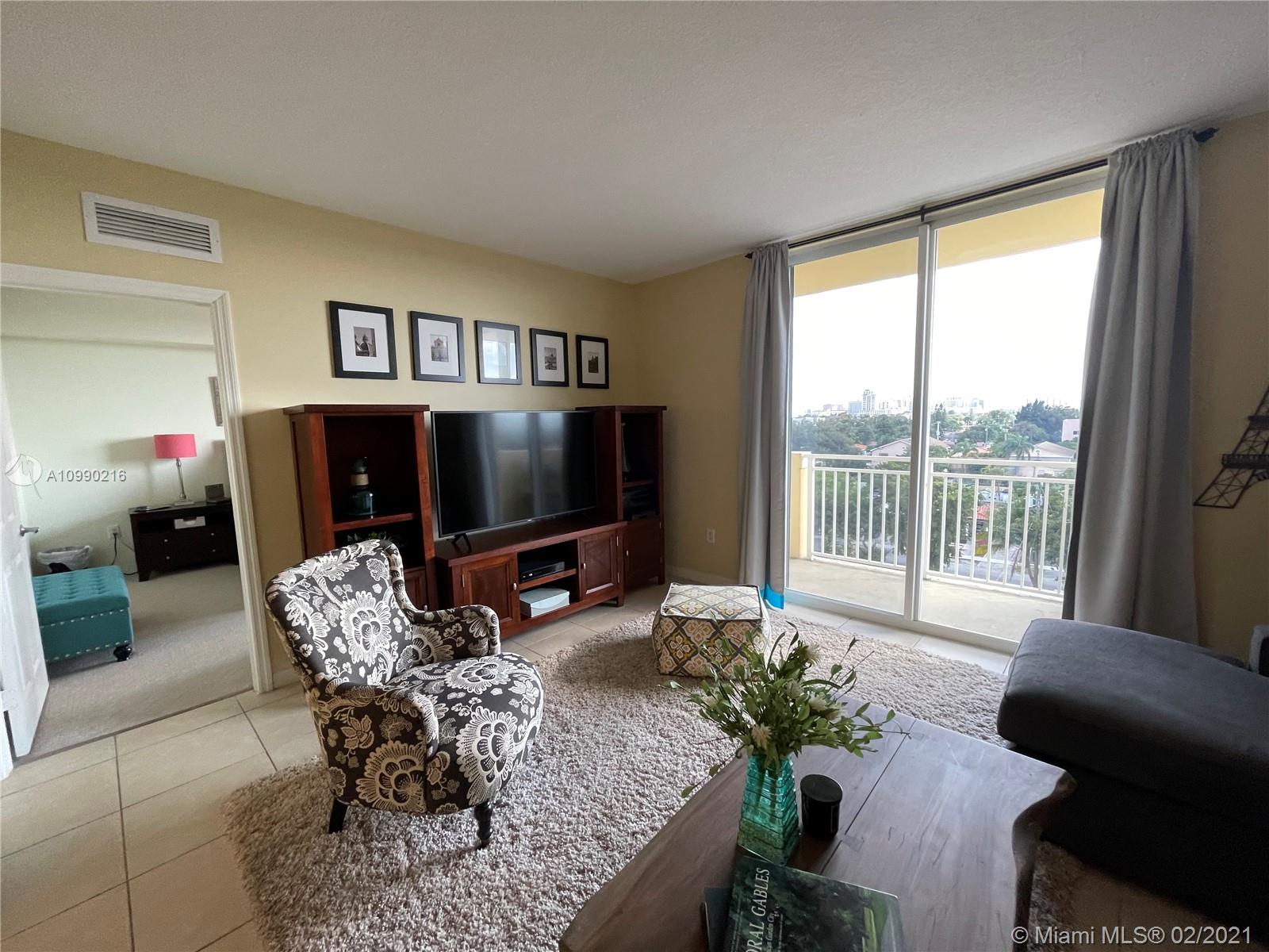 image LEJEUNE PLAZA CONDO9