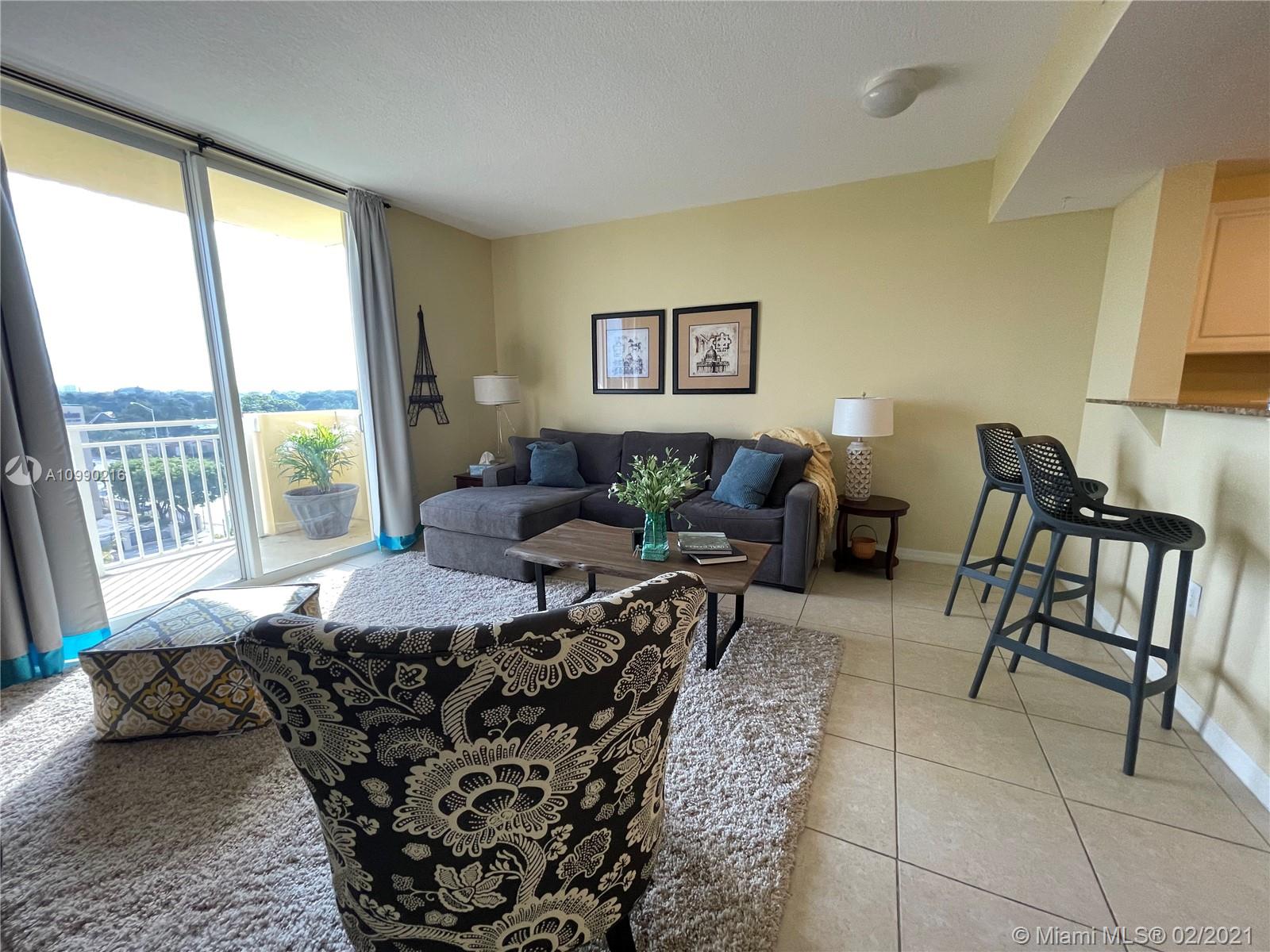 image LEJEUNE PLAZA CONDO10