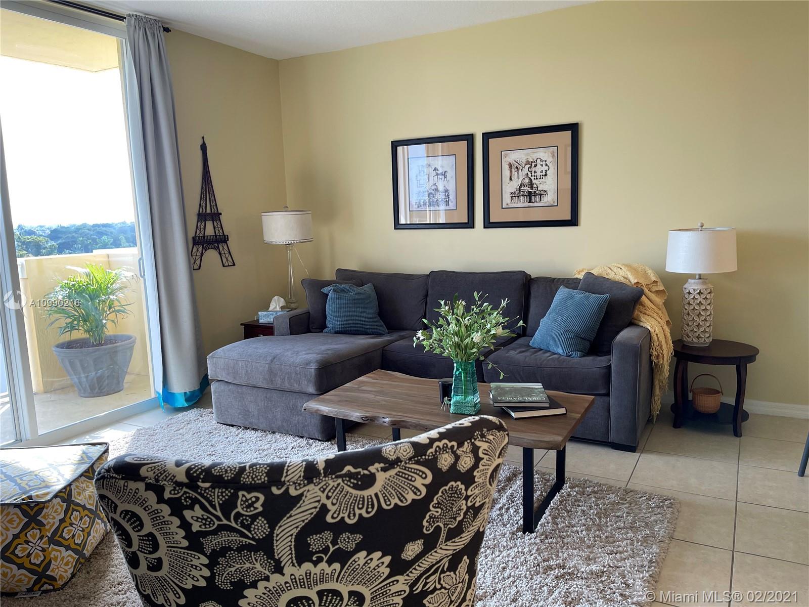 image LEJEUNE PLAZA CONDO11