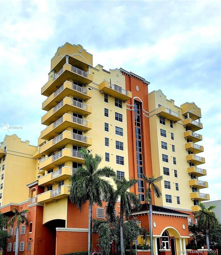 image LEJEUNE PLAZA CONDO1